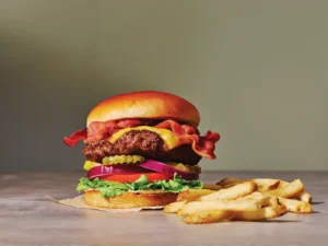 Classic Bacon Cheeseburger